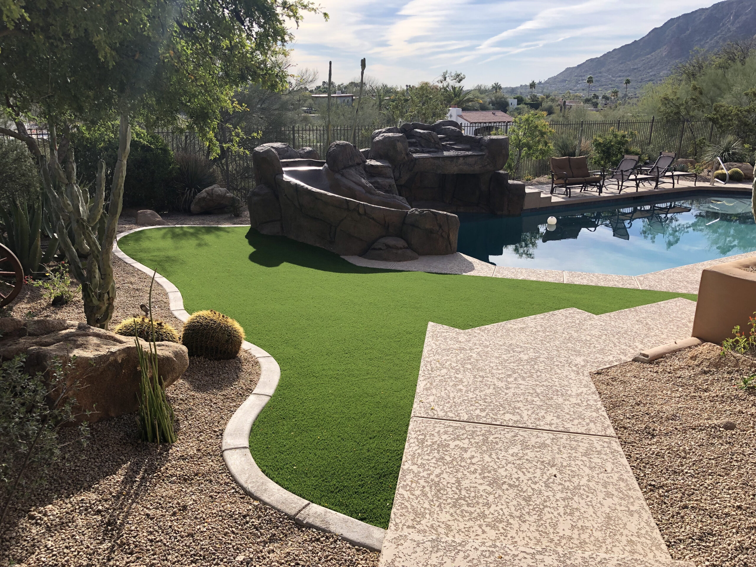 Landscaping Maintenance in Queen Creek: Year-Round Care for Your Yard